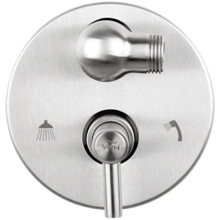 Built-in diverter valve